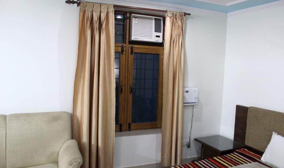 Prasanna Inn Rishīkesh Esterno foto