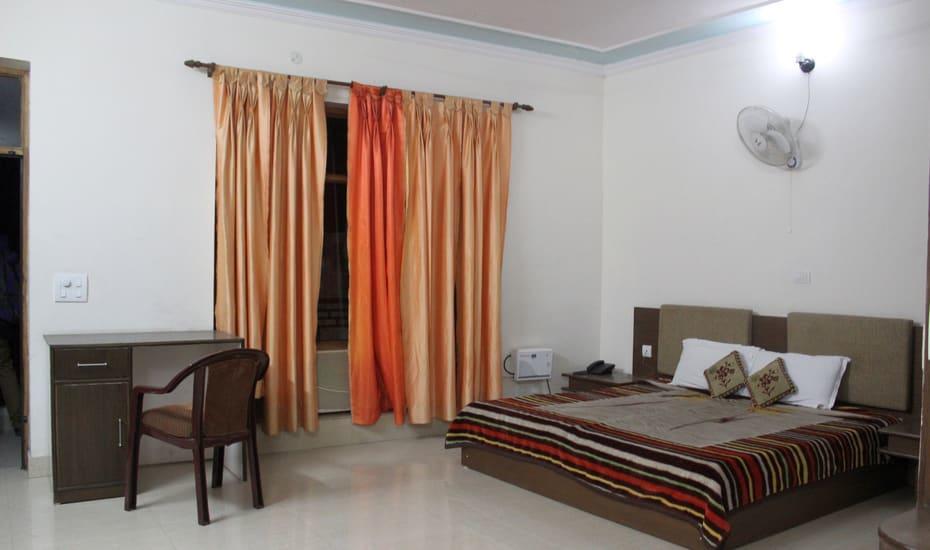 Prasanna Inn Rishīkesh Esterno foto